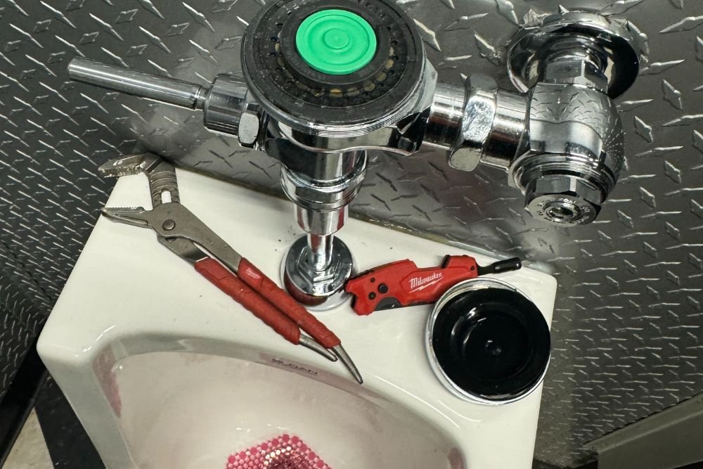 Plumbing With Drain Master